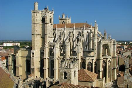  imagenes tourismo patrimonio catedral Narbonne iglesias altas Francia 