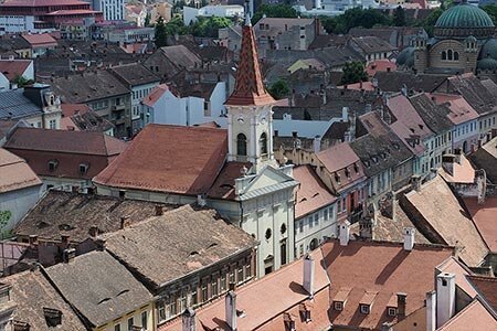 Vista general del centro de la ciudad de Sibiu. Fotos tomadas con la cámara Olympus OM-D E-M1 mark II.