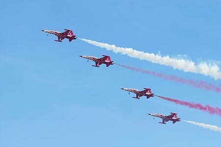Pictures with the spectacular performance of the Turkish Stars squadron at the Bucharest International Air Show (BIAS) 2018.