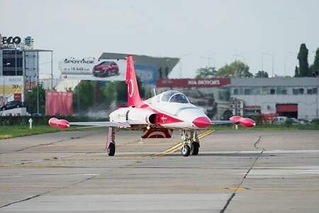 Photos taken at the tenth edition of the Bucharest International Air Show air show. Turkish Stars, invitations of honor in 2018.